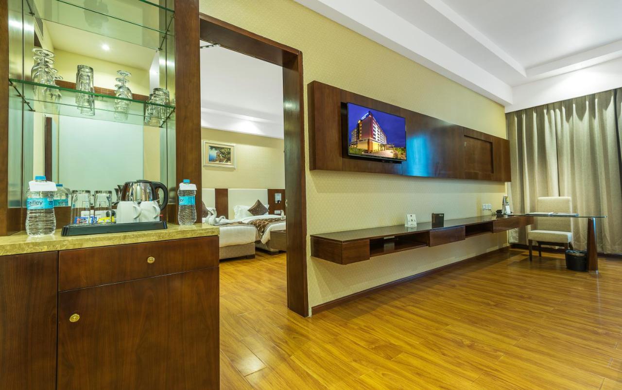 Clarion Inn Jaipur Kukas Dış mekan fotoğraf