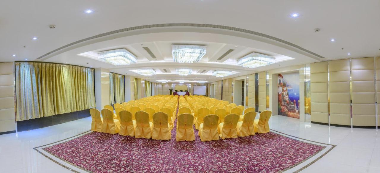 Clarion Inn Jaipur Kukas Dış mekan fotoğraf